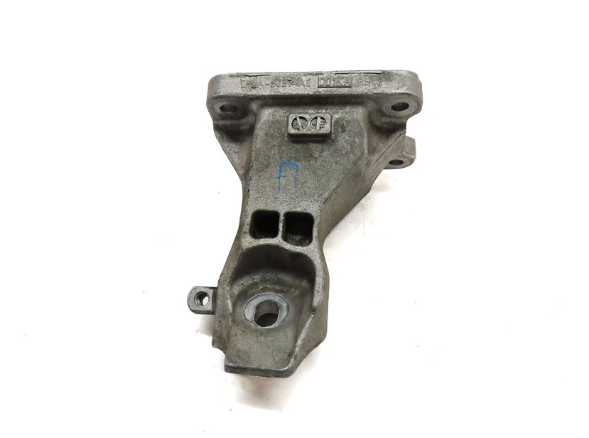 Thumbnail 10: 16 RANGE ROVER L405 5.0L SUPER FRONT RIGHT PASSENGER ENGINE MOTOR MOUNT BRACKET
