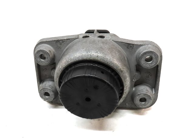 Thumbnail 4: 16 RANGE ROVER L405 5.0L SUPER FRONT RIGHT PASSENGER ENGINE MOTOR MOUNT BRACKET