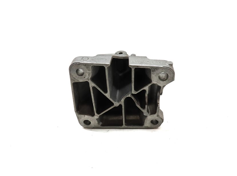 Thumbnail 9: 16 RANGE ROVER L405 5.0L SUPER FRONT RIGHT PASSENGER ENGINE MOTOR MOUNT BRACKET