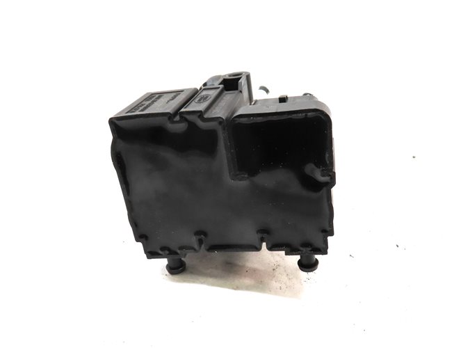Thumbnail 5: 2016 LAND RANGE ROVER (L405) REAR AIR RIDE SUSPENSION CONTROL VALVE BLOCK