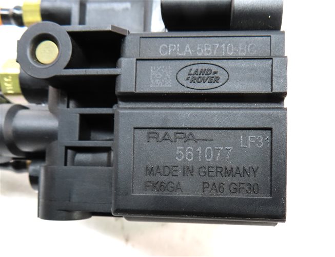 Thumbnail 6: 2016 LAND RANGE ROVER (L405) REAR AIR RIDE SUSPENSION CONTROL VALVE BLOCK