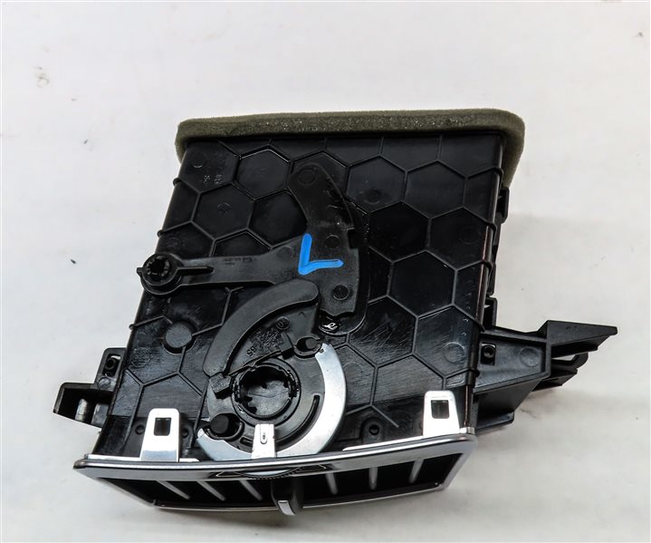 Thumbnail 6: 16 RANGE ROVER (L405) FRONT LEFT DRIVER DASH HEAT AIR AC VENT (GRAY / BLACK)