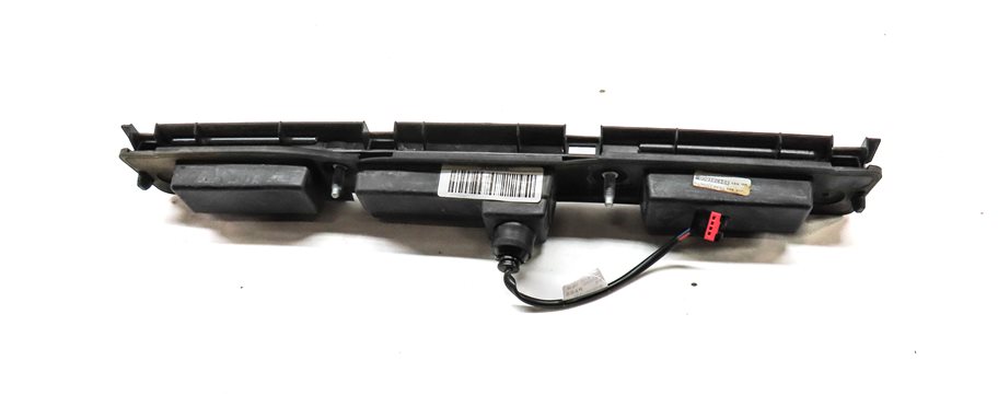 Thumbnail 6: 16 RANGE ROVER (L405) REAR TRUNK LIFTGATE LATCH HANDLE w/ LICENSE PLATE LIGHTS