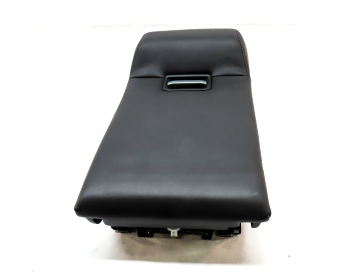 Thumbnail 2: 16 LAND RANGE ROVER L405 REAR CENTER SEAT BACK ARMREST CONSOLE CUPHOLDER(BLACK)