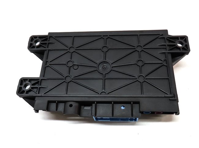 Thumbnail 5: 2016 LAND RANGE ROVER (L405) BLUETOOTH TELEMATICS COMMUNICATION CONTROL MODULE
