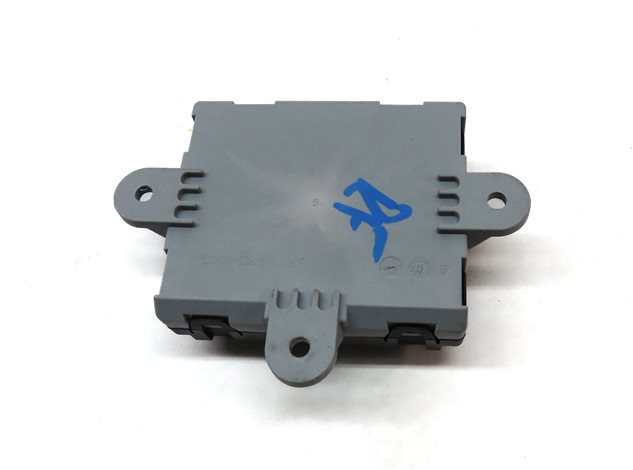 Thumbnail 5: 2016 LAND RANGE ROVER (L405) LWB FRONT RIGHT PASSENGER DOOR CONTROL MODULE