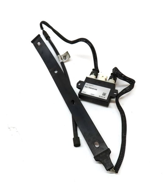 Thumbnail 2: 2016 LAND RANGE ROVER (L405) REAR RIGHT TRUNK HATCH SMART OPENER MODULE ANTENNA
