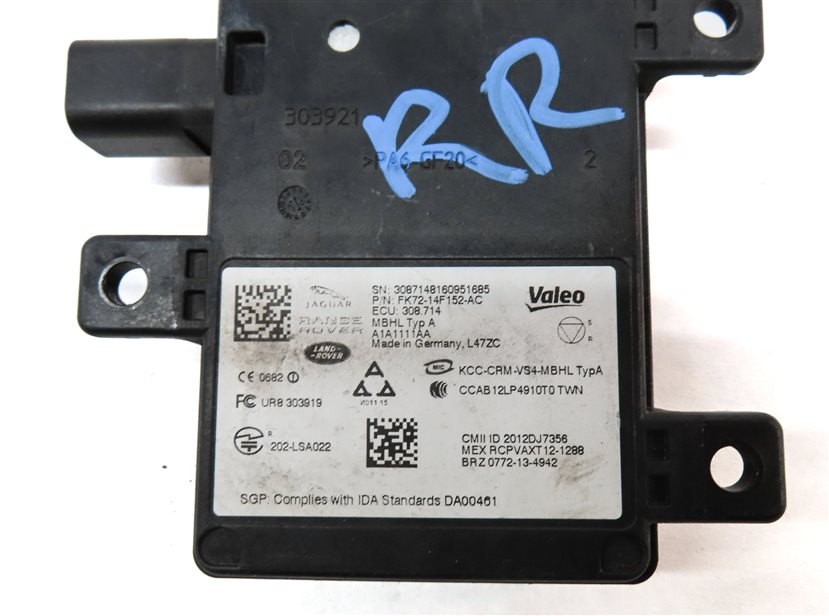 Thumbnail 4: 2016 LAND RANGE ROVER (L405) REAR RIGHT BLIND SPOT ASSIST RADAR SENSOR MODULE