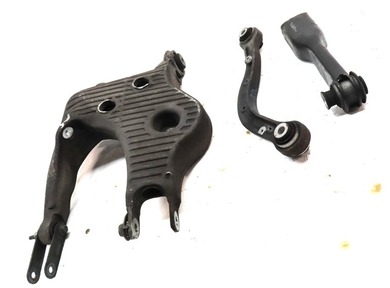 Thumbnail 3: 2013-2019 RANGE ROVER (L405) RIGHT PASSENGER REAR CONTROL ARM SET-3