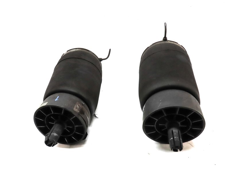 Thumbnail 2: 2013-2019 RANGE ROVER (L405) LEFT & RIGHT REAR AIR SUSPENSION AIR SPRING SET-2