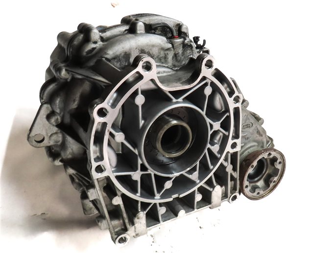 Thumbnail 6: 14-16 LR4 RANGE ROVER SPORT (L405 L494) FRONT TRANSFER CASE ASSEMBLY w/ MOTOR
