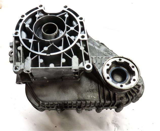 Thumbnail 7: 14-16 LR4 RANGE ROVER SPORT (L405 L494) FRONT TRANSFER CASE ASSEMBLY w/ MOTOR
