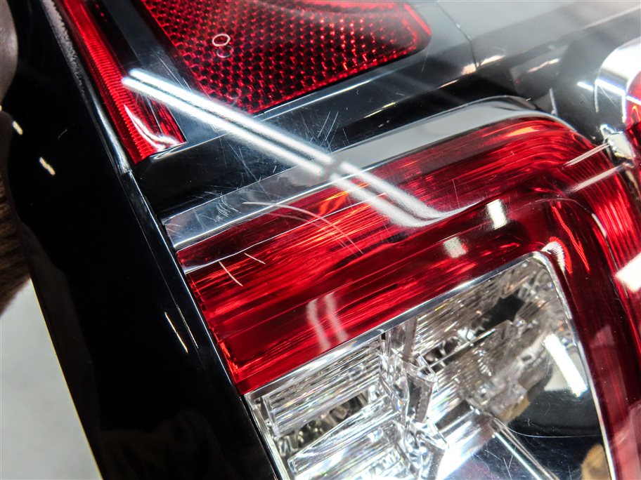 Thumbnail 7: 2013-2017 RANGE ROVER (L405) RIGHT PASSENGER LED TAILLIGHT BRAKE LIGHT LAMP