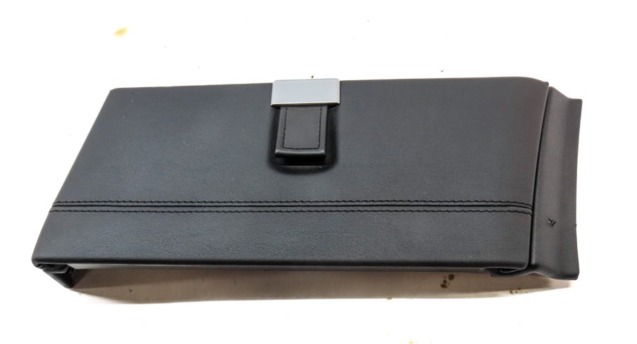 Thumbnail 2: 2016 LAND RANGE ROVER (L405) REAR RIGHT DOOR STORAGE POCKET (BLACK)