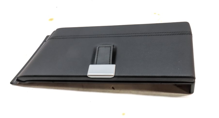 Thumbnail 4: 2016 LAND RANGE ROVER (L405) REAR RIGHT DOOR STORAGE POCKET (BLACK)