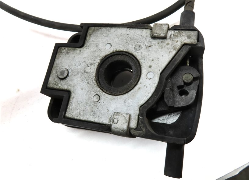 Thumbnail 7: 2008 LAND RANGE ROVER (L322) FRONT LEFT & RIGHT HOOD BONNET LID LATCH SET/2