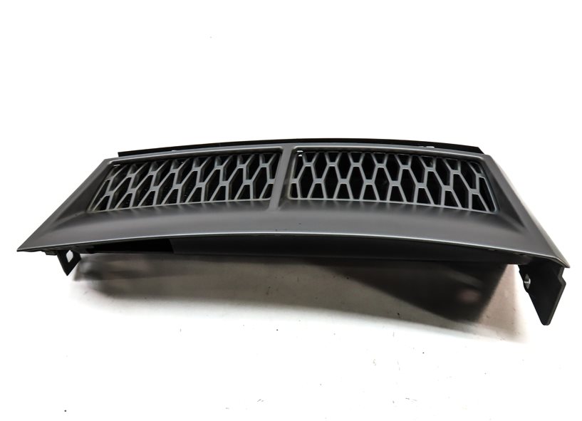 Thumbnail 4: 2008 LAND RANGE ROVER (L322) FRONT LEFT DRIVER FENDER AIR VENT GRILLE TRIM