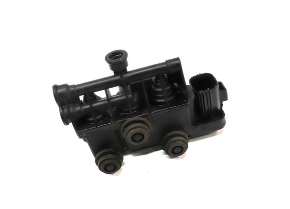 Thumbnail 3: 2008 LAND RANGE ROVER (L322) AIR RIDE SUSPENSION TRANSFER VALVE CONTROL BLOCK