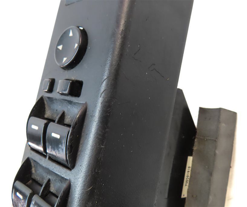 Thumbnail 10: 2004-2009 RANGE ROVER (L322) LEFT FRONT DRIVER P-FOLD WINDOW SWITCH w/ TRIM