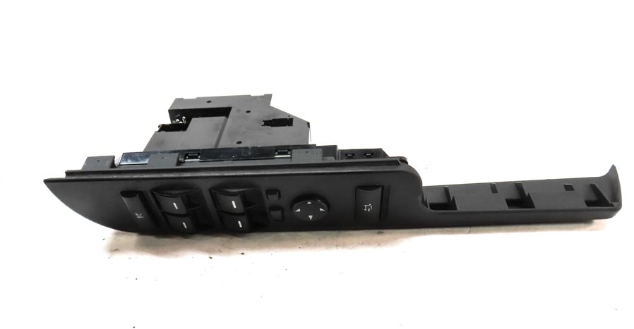 Thumbnail 4: 2004-2009 RANGE ROVER (L322) LEFT FRONT DRIVER P-FOLD WINDOW SWITCH w/ TRIM