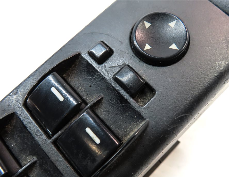 Thumbnail 8: 2004-2009 RANGE ROVER (L322) LEFT FRONT DRIVER P-FOLD WINDOW SWITCH w/ TRIM