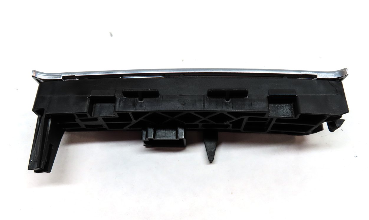 Thumbnail 5: 2013 AUDI A4 (B8 8K) FRONT CENTER CONSOLE GEAR SHIFT SHIFTER INDICATOR TRIM