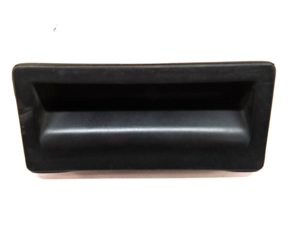 Thumbnail 2: 2013 AUDI A4 (B8 8K) REAR TRUNK LID RELEASE HANDLE BUTTON