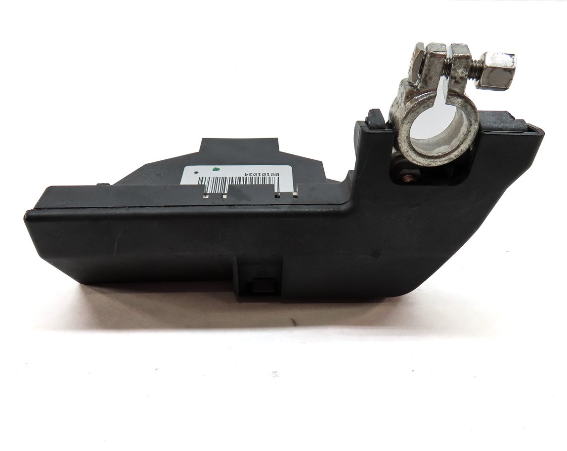 Thumbnail 6: 2013 AUDI A4 (B8 8K) 2.0L POSITIVE BATTERY TERMINAL OVERLAOD PROTECTION SWITCH