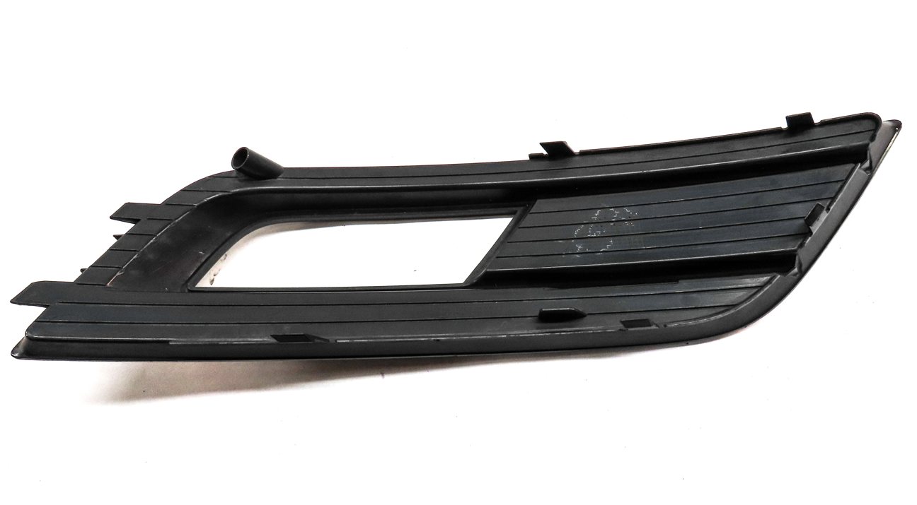 Thumbnail 7: 2013 AUDI A4 (B8 8K) FRONT LEFT DRIVER LOWER FOG LIGHT FOGLIGHT TRIM GRILLE