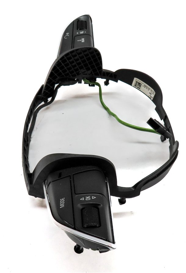 Thumbnail 6: 2013 AUDI A4 (B8 8K) STEERING WHEEL MEDIA NAVI PHONE CONTROL SWITCHES w/TRIM