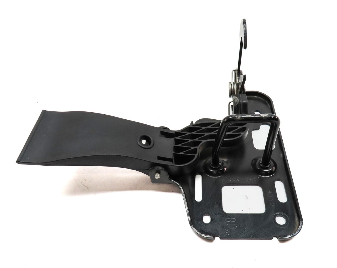 Thumbnail 5: 2013 AUDI A4 (B8 8K) FRONT HOOD BONNET LID HOOD RELEASE LATCH LEVER CATCH HOOK