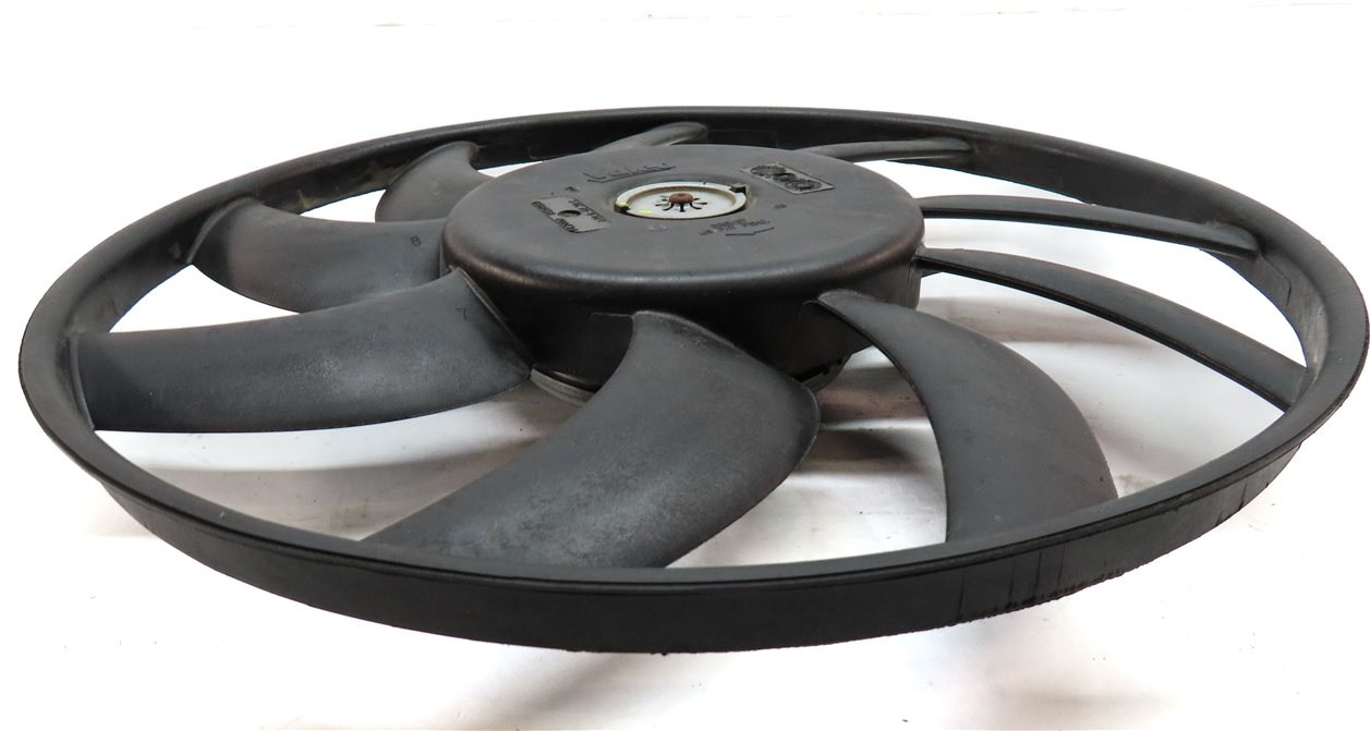 Thumbnail 2: 09-17 AUDI A4 A5 Q5 S4 B8 8T 8R 2.0L 3.0L 3.2L RADIATOR 350mm COOLING FAN MOTOR
