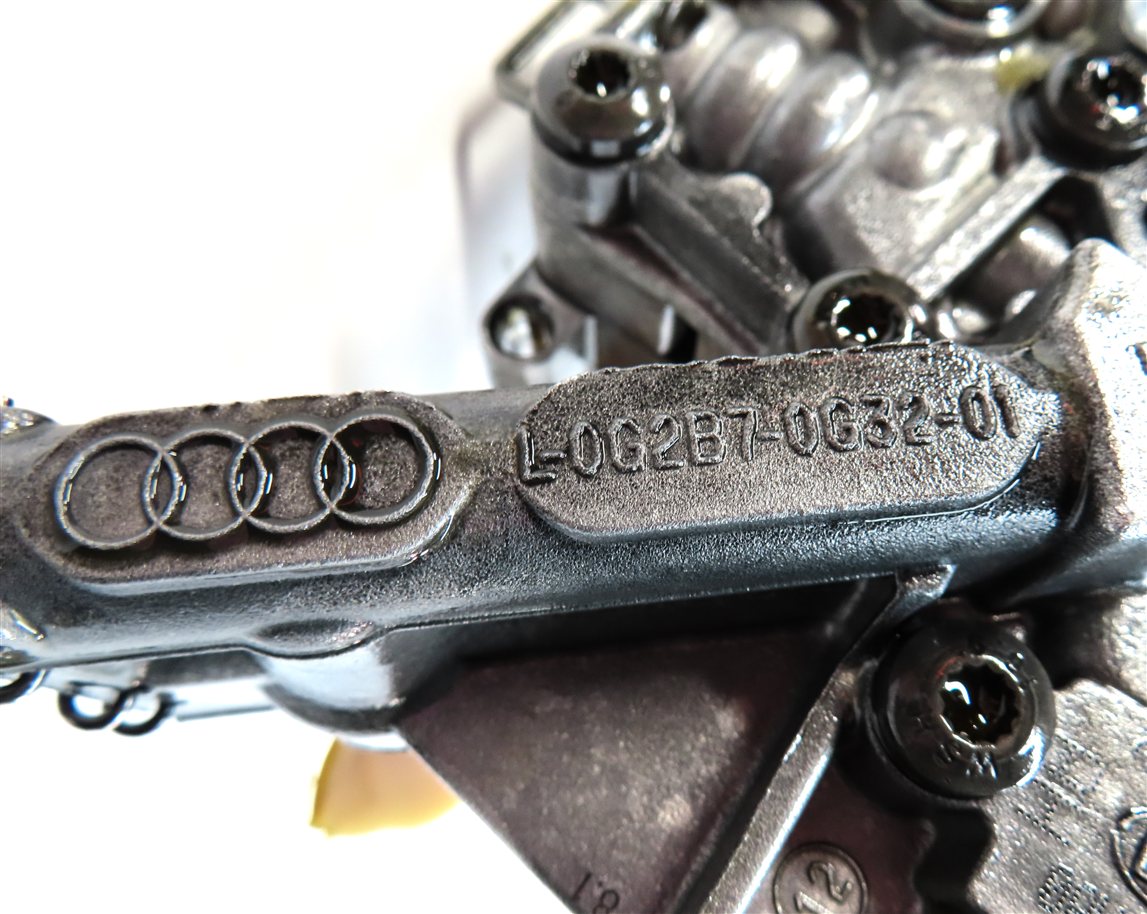 Thumbnail 10: 13 AUDI A4 B8 8K 2.0L TURBO (CAEB) AUTOMATIC TRANSMISSION VALVE BODY w/OIL PUMP