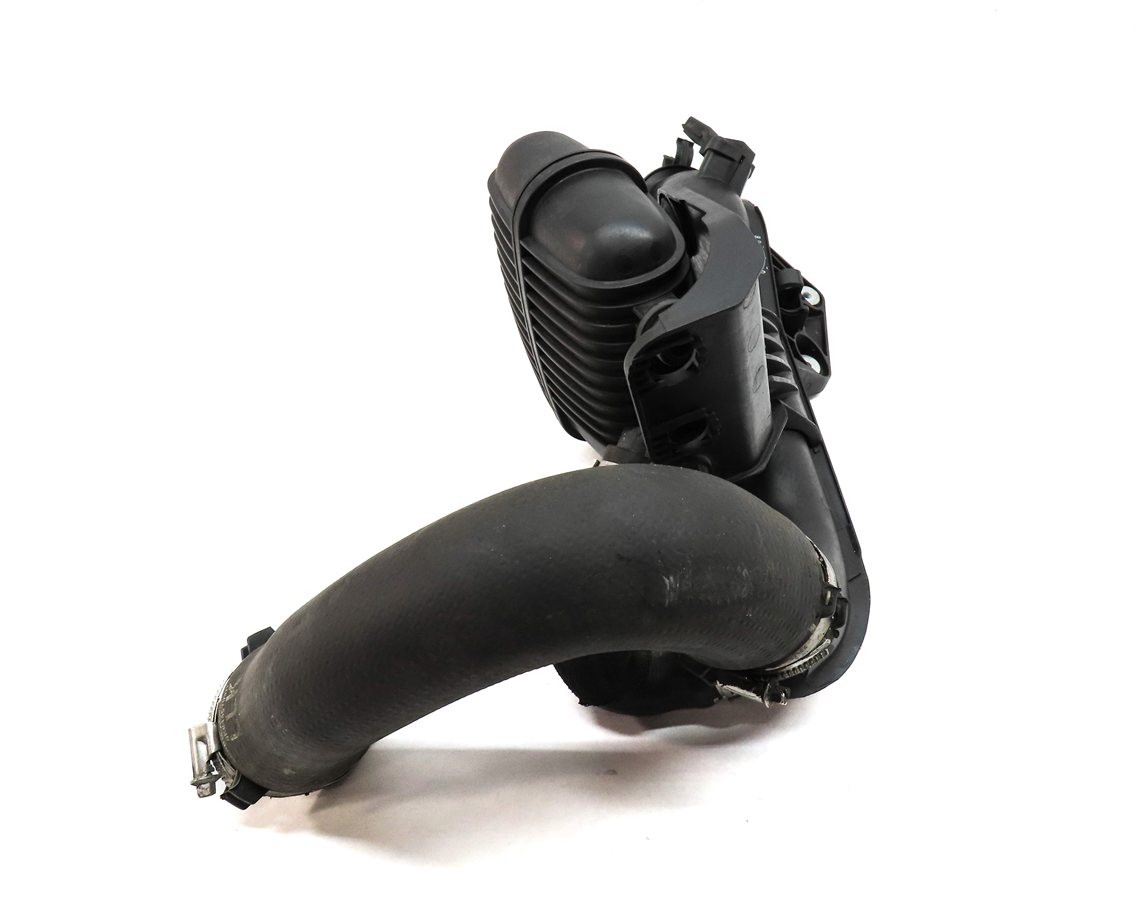 Thumbnail 3: 13 AUDI A4 B8 8K 2.0L TURBO ENGINE INTERCOOLER PRESSURE HOSE PIPE w/ MAP SENSOR