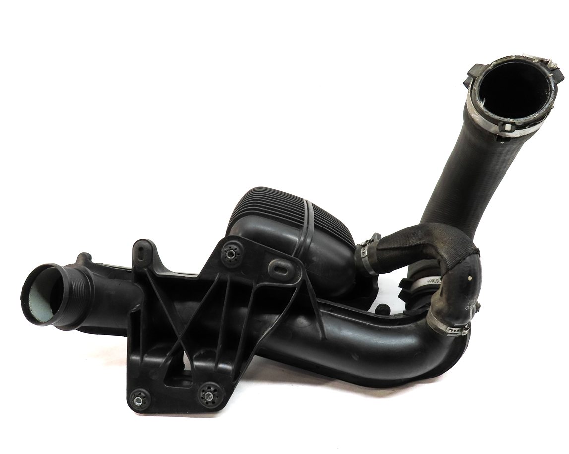 Thumbnail 6: 13 AUDI A4 B8 8K 2.0L TURBO ENGINE INTERCOOLER PRESSURE HOSE PIPE w/ MAP SENSOR