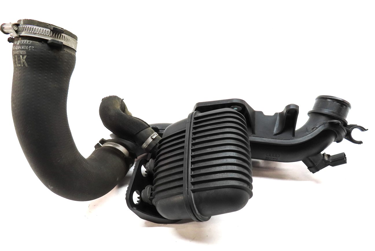 Thumbnail 8: 13 AUDI A4 B8 8K 2.0L TURBO ENGINE INTERCOOLER PRESSURE HOSE PIPE w/ MAP SENSOR