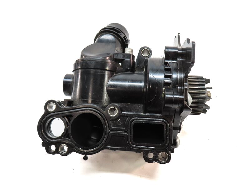 Thumbnail 6: 2013 AUDI Q5 (B8 8R) 2.0L TURBO ENGINE WATER COOLANT PUMP & THERMOSTAT HOUSING