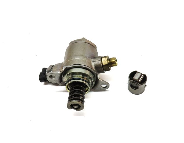 Thumbnail 2: 13-17 AUDI A4 A5 A6 Q5 TT (B8 C7 8K 8T 8R MK3) 2.0L ENGINE MECHANICAL FUEL PUMP