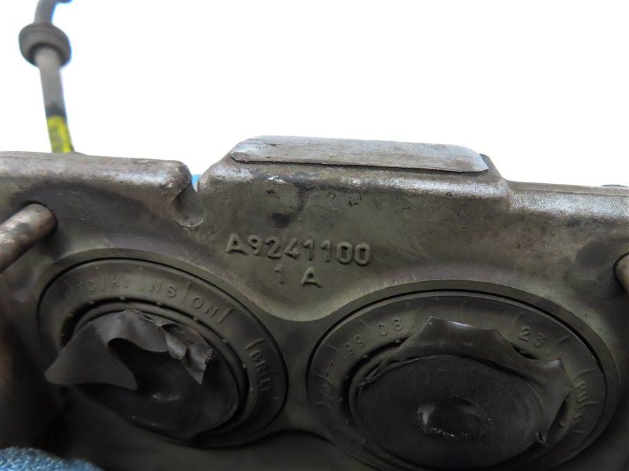 Thumbnail 9: 13-17 AUDI Q5 (B8 8R) FRONT LEFT & RIGHT BRAKE CALIPER SET (BREMBO 320mm ROTOR)