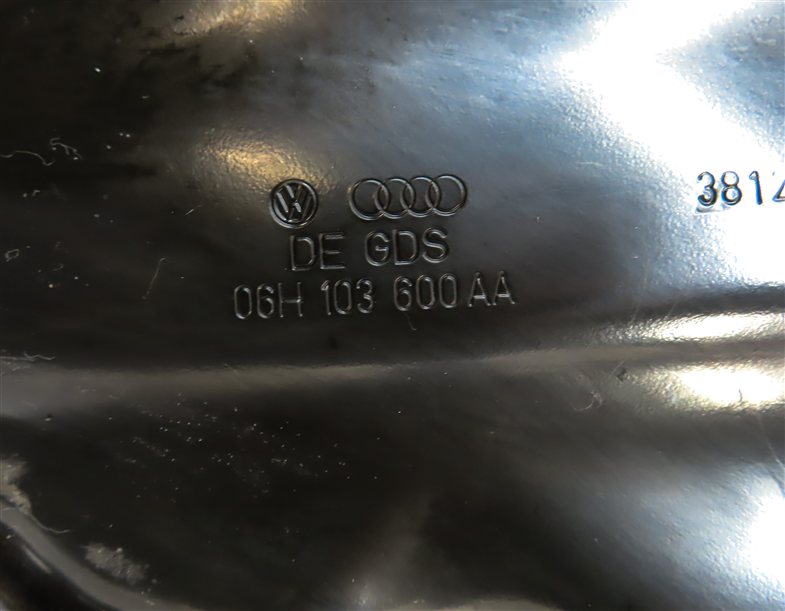 Thumbnail 6: 13-17 AUDI A4 A5 A6 Q5 (B8 C7 8K 8T 8R) 2.0L TURBO ENGINE LOWER OIL FLUID PAN