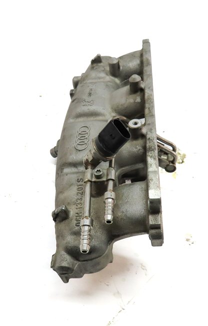 Thumbnail 4: 13-14 AUDI A4 A5 ALLROAD Q5 B8 8K 8T 2.0L TURBO ENGINE INTAKE MANIFOLD DIFFUSER
