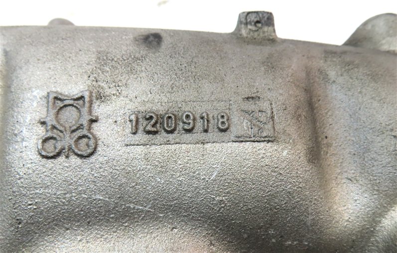 Thumbnail 7: 13-14 AUDI A4 A5 ALLROAD Q5 B8 8K 8T 2.0L TURBO ENGINE INTAKE MANIFOLD DIFFUSER