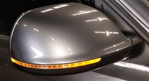 Thumbnail 2: 09-14 AUDI Q5 (8R) RIGHT P-FOLD HEAT AUTODIM MEMORY DOOR MIRROR w/ LIGHT (GRAY)
