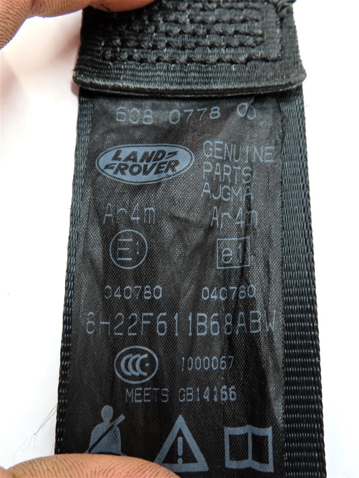 Thumbnail 5: 12 LAND ROVER LR4 (L319) REAR 2ND ROW LEFT CENTER RIGHT SEATBELT RETRACTOR SET/3