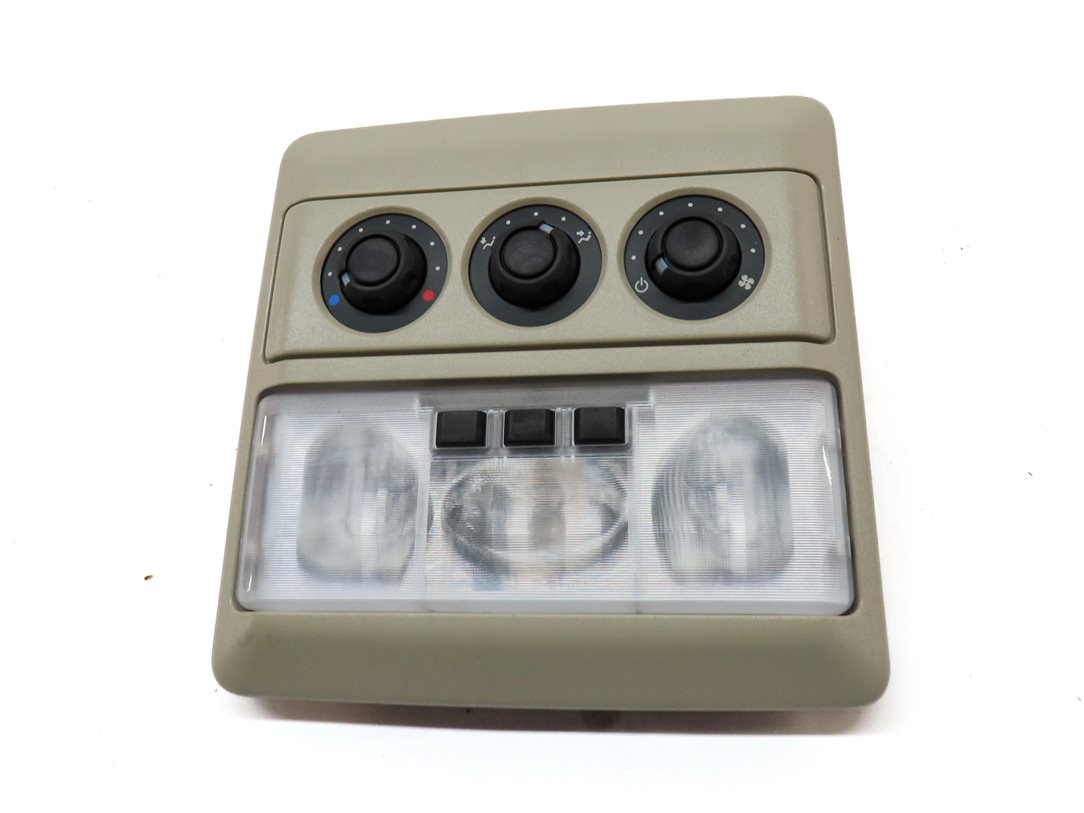Thumbnail 2: 05-16 LAND ROVER LR3 LR4 REAR DOME LIGHT w/ HEATER TEMPERATURE CONTROL (TAN)