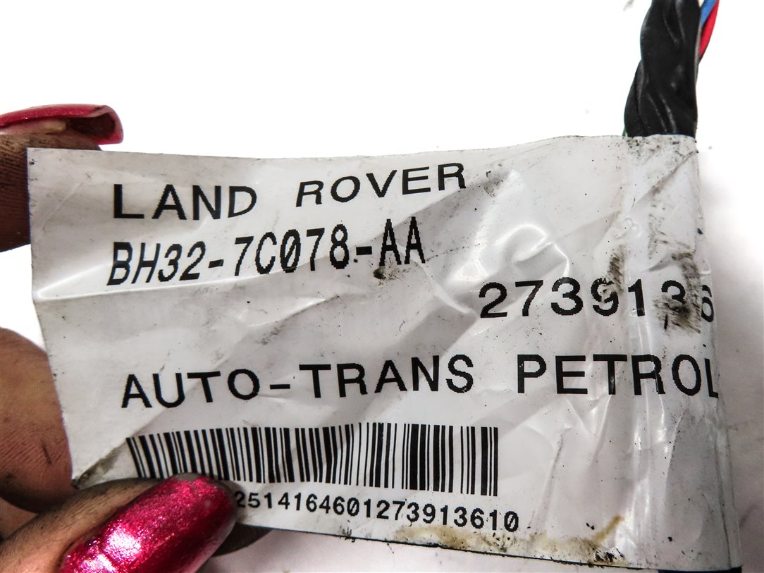 Thumbnail 4: 2012 LAND ROVER LR4 (L319) 5.0L NON SUPER AUTOMATIC TRANSMISSION WIRE HARNESS