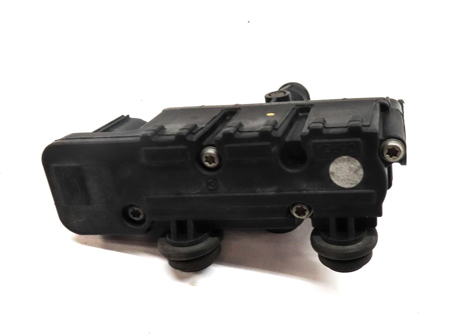 Thumbnail 5: 2012 LAND ROVER LR4 (L319) FRONT AIR SUSPENSION TRANSFER RELIEF VALVE BLOCK