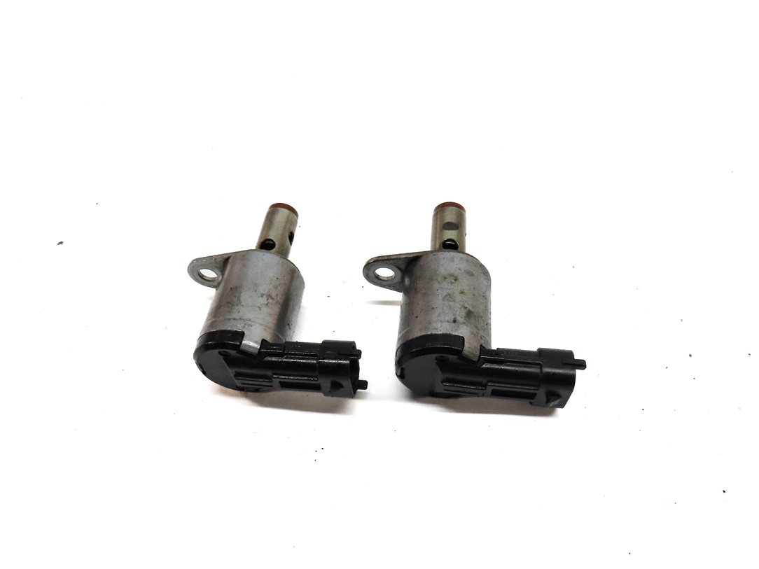 Thumbnail 2: 12 LAND ROVER LR4 (L319) 5.0L NON SUPER ENGINE MOTOR OIL PRESSURE SOLENOID SET/2