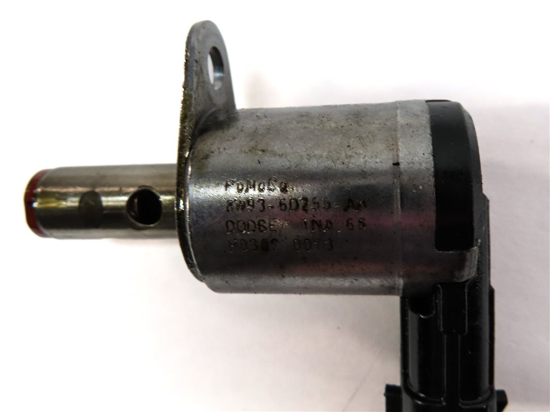 Thumbnail 5: 12 LAND ROVER LR4 (L319) 5.0L NON SUPER ENGINE MOTOR OIL PRESSURE SOLENOID SET/2
