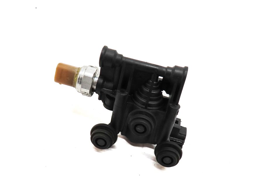 Thumbnail 3: 2012 LAND ROVER LR4 (L319) AIR SUSPENSION TRANSFER RELIEF VALVE BLOCK